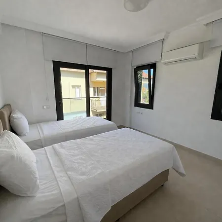 Organic - 6 Person Private Luxury * داليان
