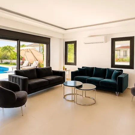 Organic - 6 Person Private Luxury * داليان
