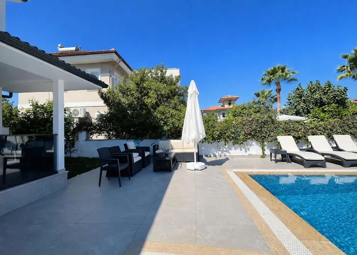 Organic - 6 Person Private Luxury
